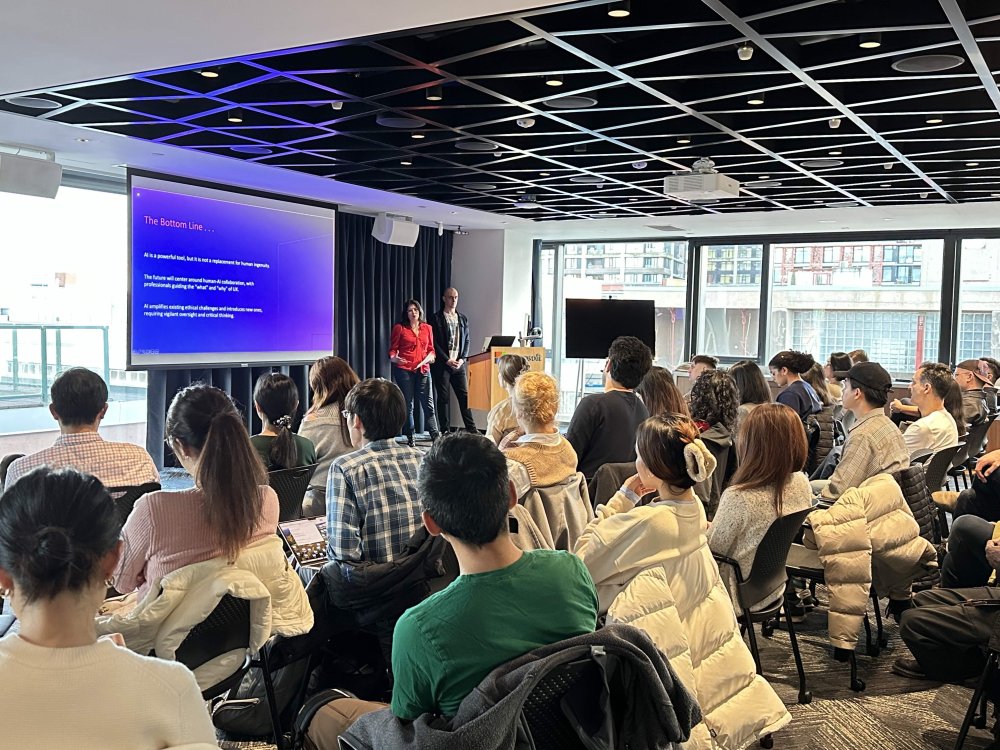 VanUE meetup with crowd and Spatial team presenting findings